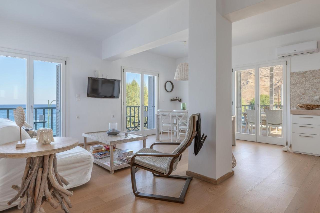 Uno Luxury Apartment With Sea View Livadia  Eksteriør billede