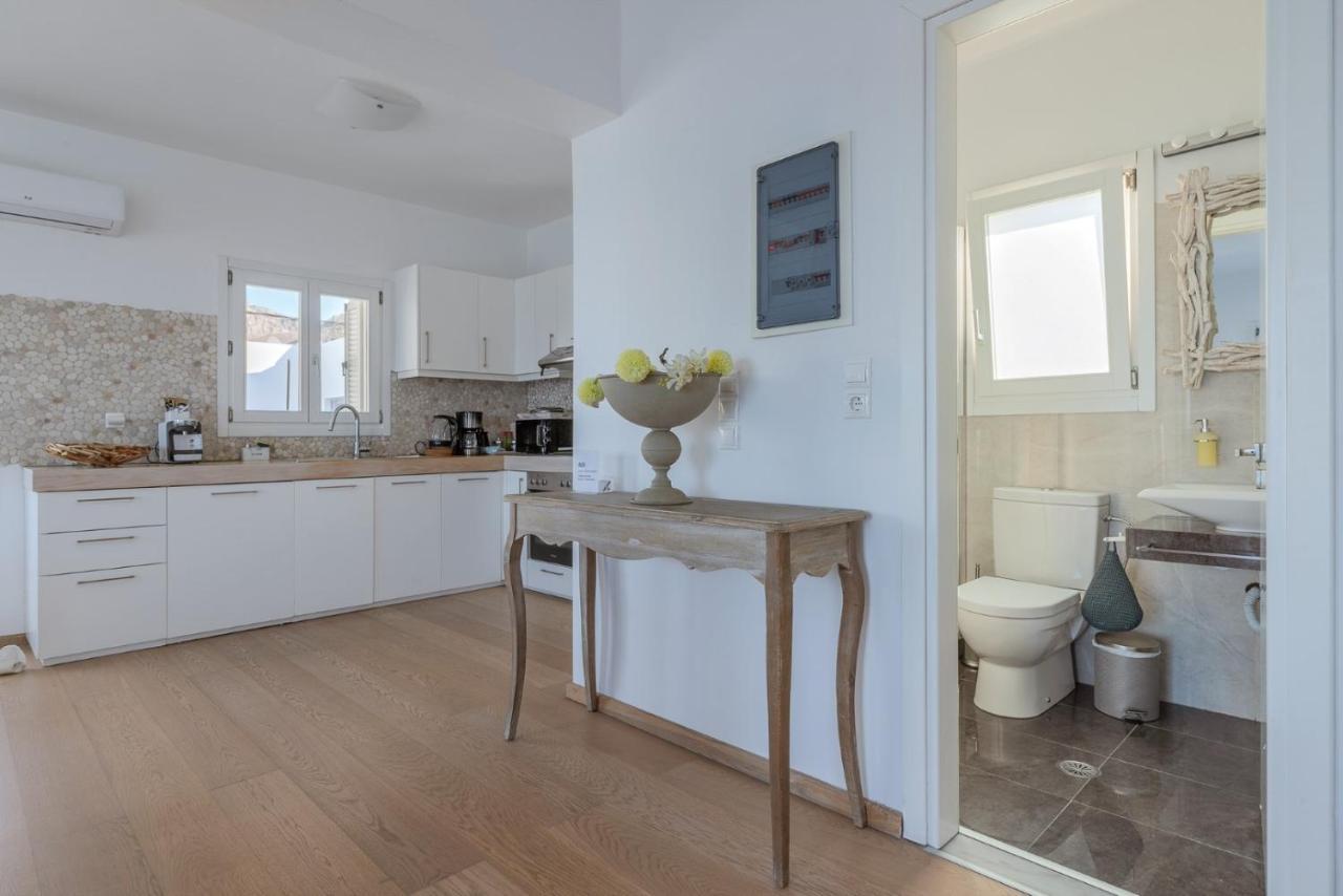 Uno Luxury Apartment With Sea View Livadia  Eksteriør billede