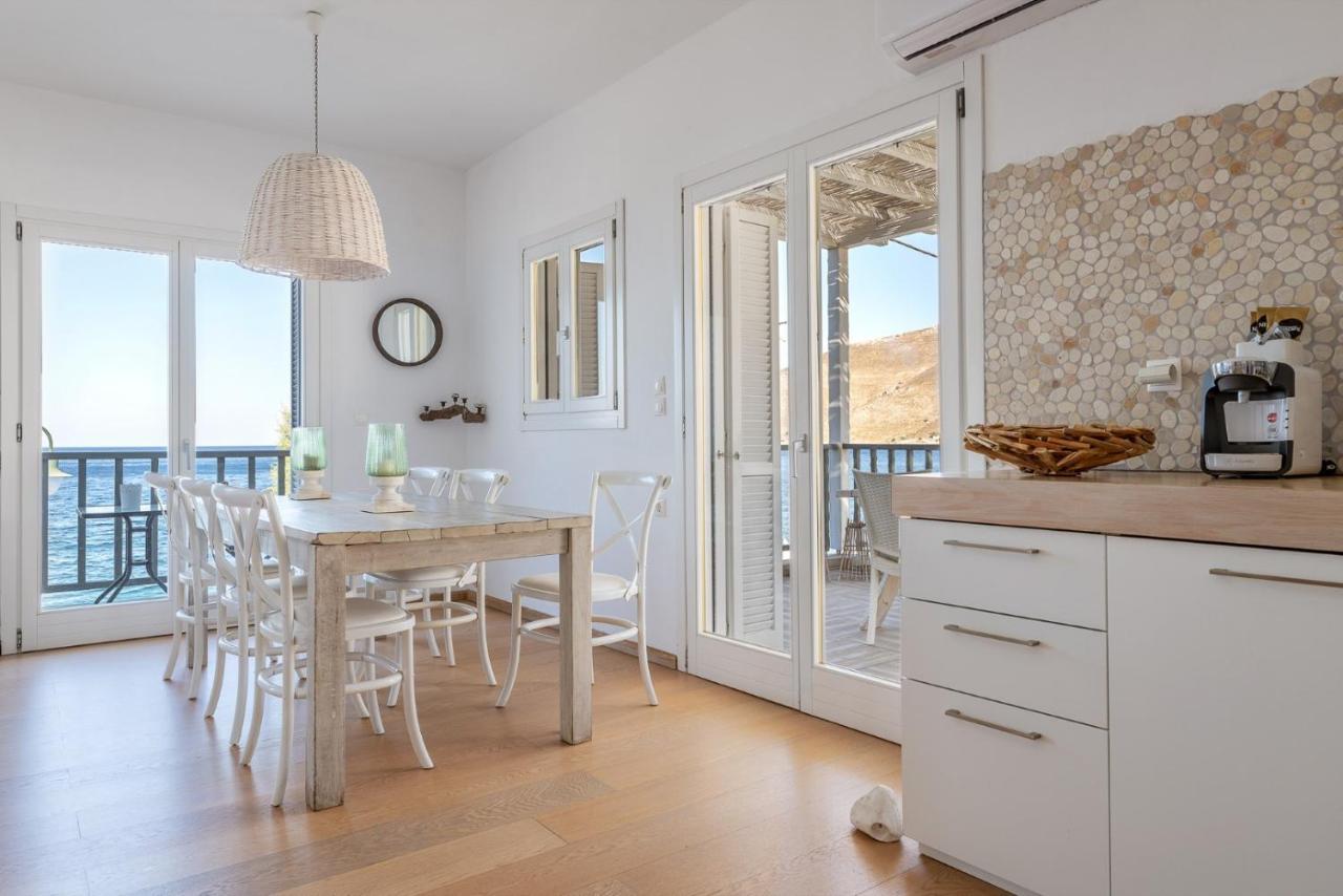 Uno Luxury Apartment With Sea View Livadia  Eksteriør billede