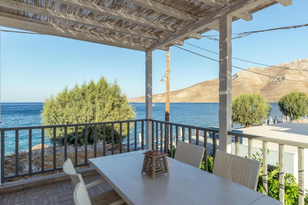 Uno Luxury Apartment With Sea View Livadia  Eksteriør billede